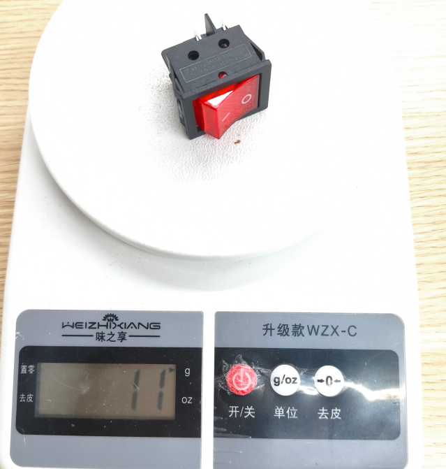 SNCK-3604-220V16A-Rojo-0237 (6)